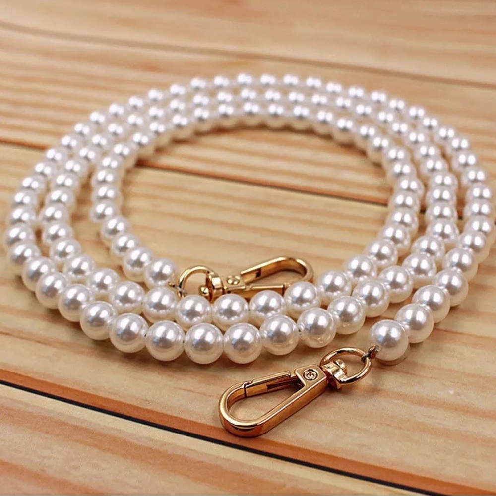 Elegant Pearl Strap Accessories for Women Bags; NWOT - Picture 2 of 5